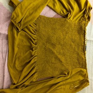 Beautiful off the shoulder peplum style